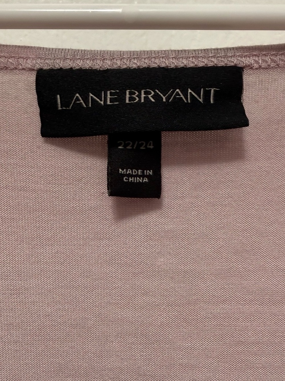 Lane Bryant Mauve Purple Lace Trim V-Neck Tank Top Size 22/24 - Picture 3 of 3